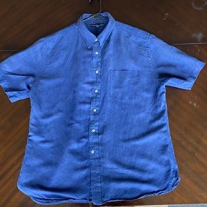 Vintage Tommy Hilfiger button t-shirt